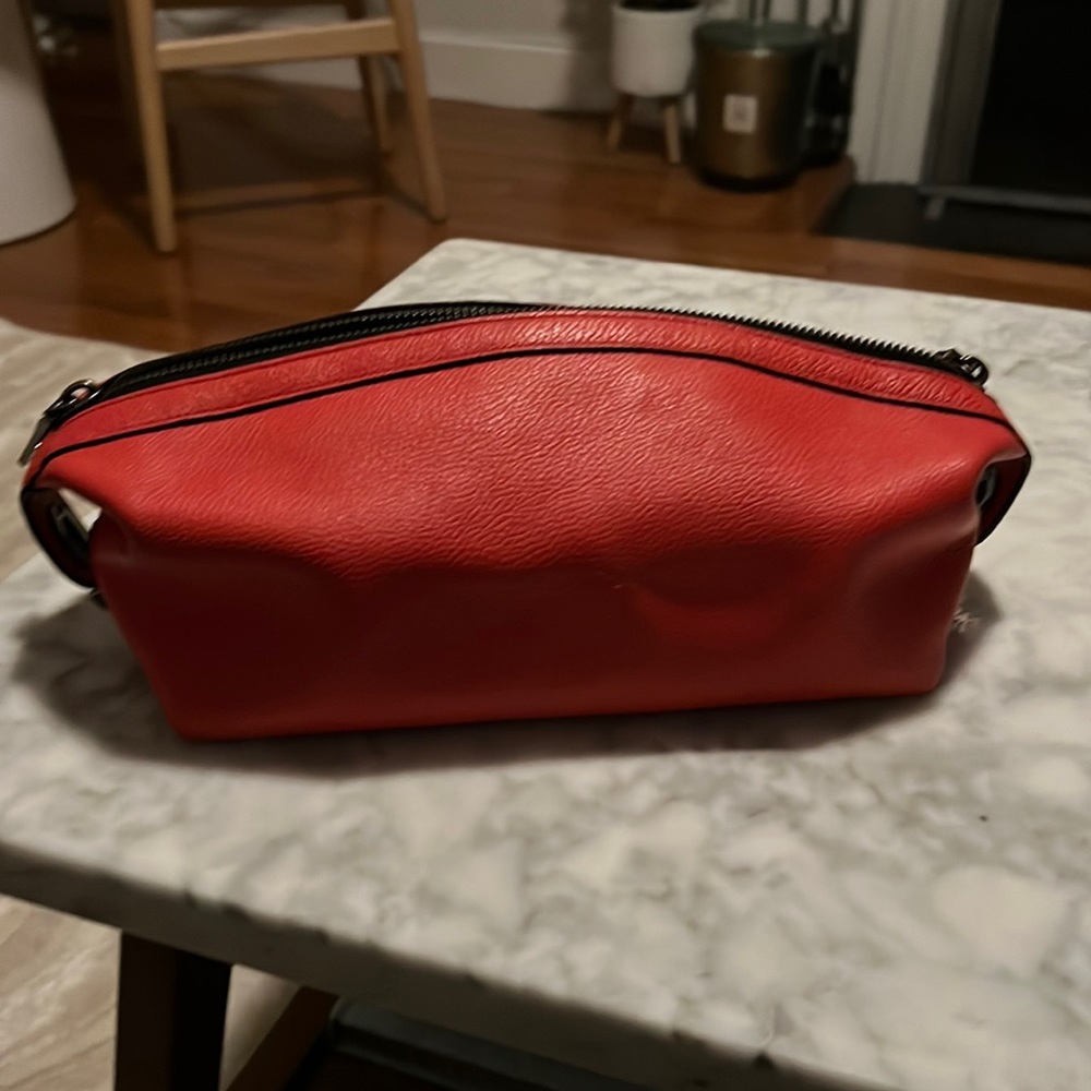 COACH Dopp kit / toiletries bag